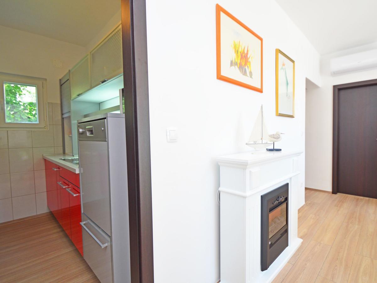 Apartment Amiela By Interhome Traù Esterno foto