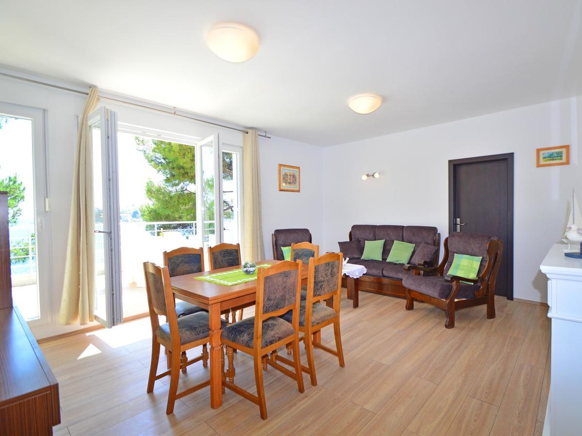 Apartment Amiela By Interhome Traù Esterno foto